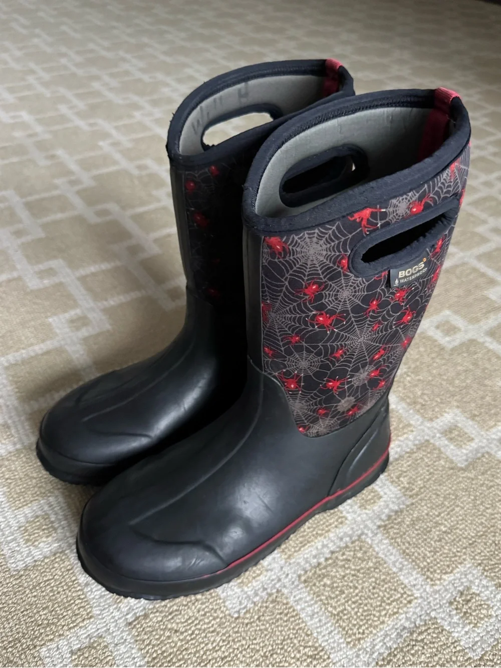 BOGS Waterproof Rain Boots Winter Snow Black Creepy Crawl Spider Print Kids 6